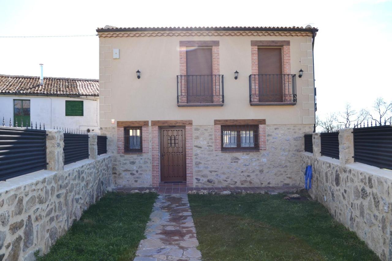 La Portada De Abajo Villa Gallegos Luaran gambar